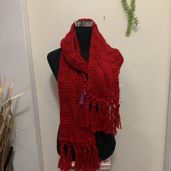 Smart Set KnitFringe 100% Arylic Warm Scarf - Picture 2 of 13